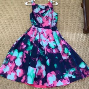 Kate Spade size 2. Midi dress with swing skirt